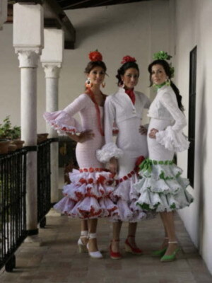 Los mejores trajes de flamenca de Pilar Vera , la modista sevillana de las misses