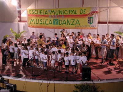 La Escuela Municipal de Música y Danza de Gines cierra el curso con una audición de sus alumnos