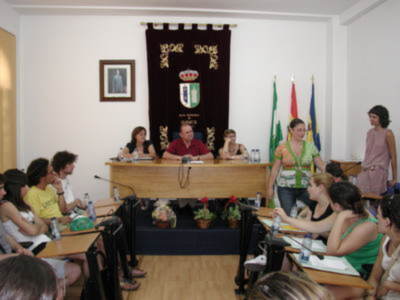 Jóvenes italianos visitan Gines dentro de un intercambio cultural