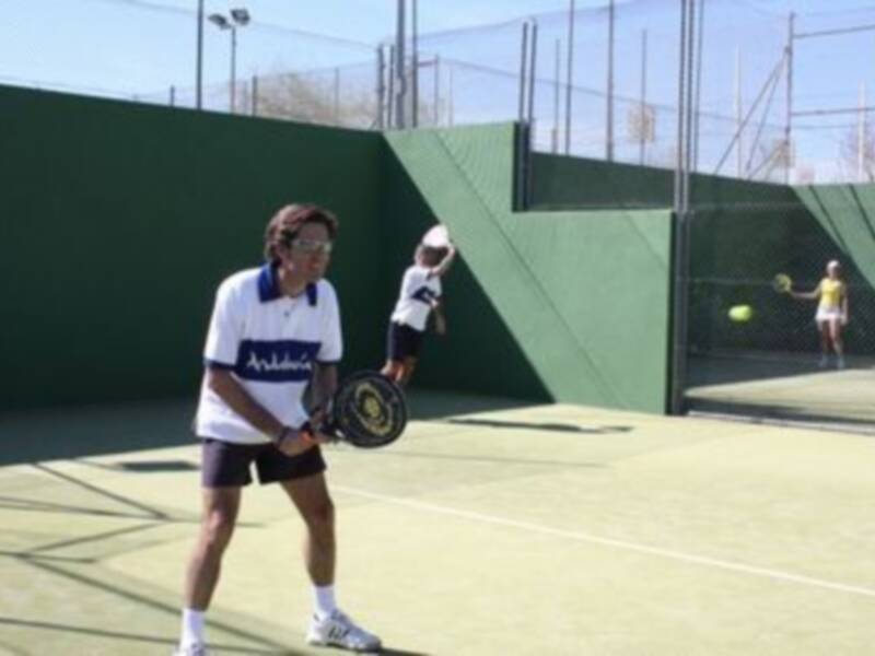 En marcha la cuarta edición del Torneo Curro Baquerizo de pádel en el Club Náutico Sevilla