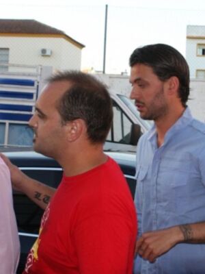 Sergio Ramos se da un baño de masas en Camas