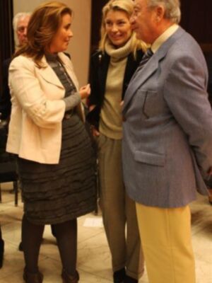 Patricia Rato, la Duquesa de Alba y Rjoy acompañan a Juan Ignacio Zoido en la presentación de su libro Zoido, destino Sevilla