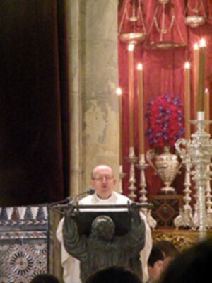 Galería del Altar del Quinario en Honor del Stmo Cristo de la Buena Muerte, de la Hermandad de la Hiniesta