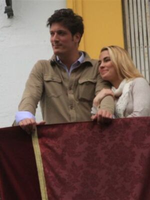 Luis Medina y su novia Amanda Hearst, las fotos mas cariñosas que confirman su reconciliación