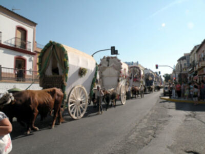 La Hermandad del Rocío de Triana, devuelta por la calle Real de Castilleja