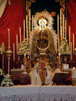 Altar y cultos en la capilla del Carmen de Calatrava (Sevilla)‏