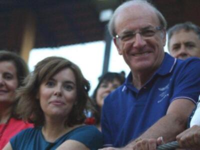 Susto y voltereta de José Tomás que sufrió una cogida en Huelva sin consecuencias