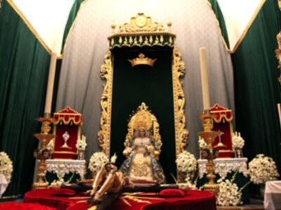 Besamano y Besapies de la Virgen de las Angustias de Alcalá del Río