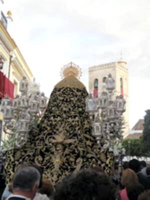 Extraordinaria Procesión de Ntra. Sra. d e los Dolores Coronada de Alcalá del Río