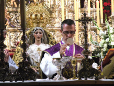 Función Solemne en honor a María. Stma. de la Esperanza de Alcalá del Río.
