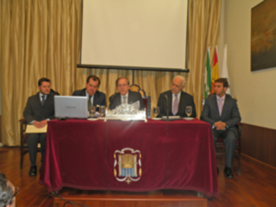 Mesa Redonda, sobre los Orígenes y Evolución de las Procesiones del Santo Entierro