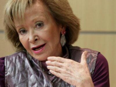 María Teresa Fernández de la Vega luce su nueva imagen en Sevilla