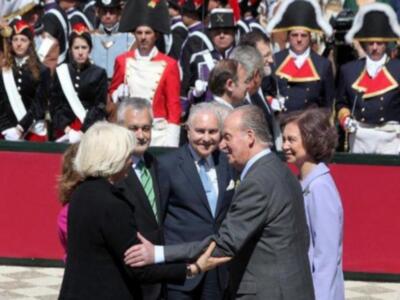 Los reyes celebran en Cádiz en bicentenario de la Constitución junto al presidente del gobierno