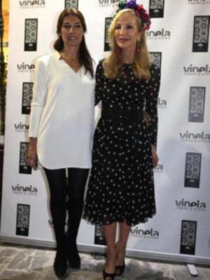 Carmen Lomana inaugura la primavera en Sevilla con la tuna