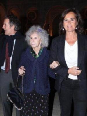 Los duques de Alba asisten al pregón del costalero que dio Rafael Peralta