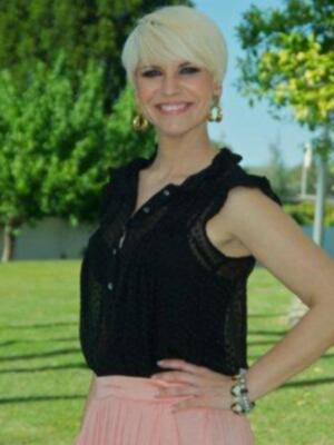 Pastora Soler recibe el apoyo de sus compañeros antes de marcharse a eurovisión el 26 de mayo