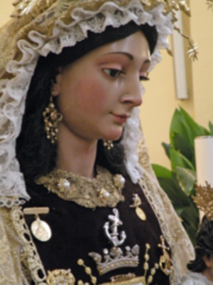 Besamanos de la Marinera Virgen del Carmen de la Parroquia de San Leandro.
