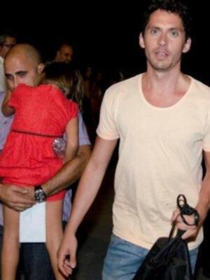   Paco León ejerce de padrazo 