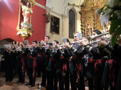 Sevilla.Concierto de marcha procesional de la A.M Dulce Nombre de Jesús de Estepa  en la Iglesia  Parroquial por la Hermandad del Nazareno de Alcalá del Rio.