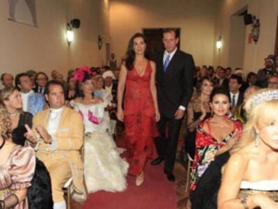 Luis Alfonso de Borbón y su esposa padrinos de la magnifica fiesta aniversario de la revista Escaparate en Sevilla