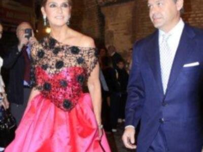 Luis Alfonso de Borbón y su esposa padrinos de la magnifica fiesta aniversario de la revista Escaparate en Sevilla
