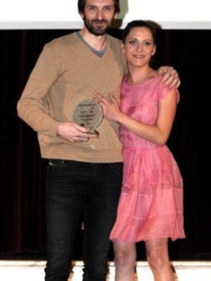 Carmina Barrios, 59 años, la madre de Paco y María León, candidata a la mejor actriz revelación  recibió el premio ASECAM de los críticos de Andalucía