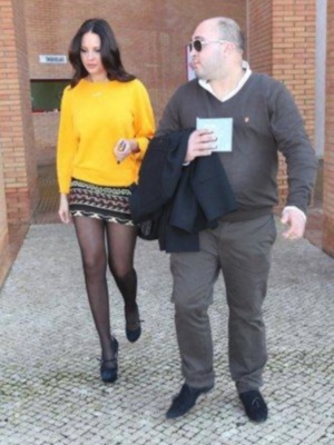 Kiko Rivera muy cariñoso con su cuñada Eva González