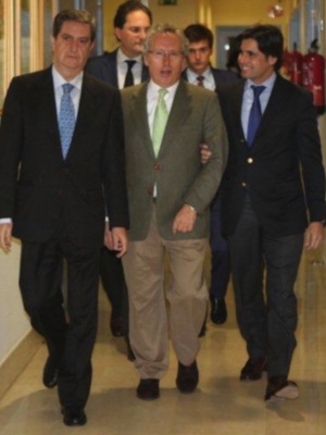 Francisco Rivera no comprende el enfado de la duquesa de Alba y Eugenia Martínez de Irujo con él