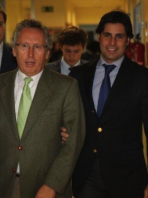 Francisco Rivera no comprende el enfado de la duquesa de Alba y Eugenia Martínez de Irujo con él