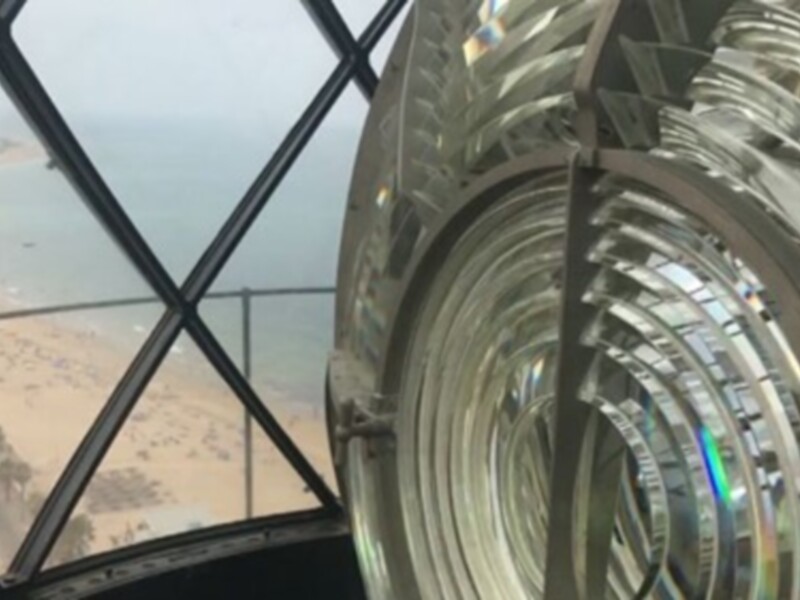 El Alcalde anuncia que el Faro de Chipiona tendrá próximamente un nuevo lucernario