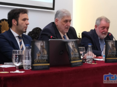 Miguel Gallardo presenta en el Ateneo de Sevilla la nueva reedición del libro ‘Como sonríe Sevilla’ del Padre Ramón Cué
