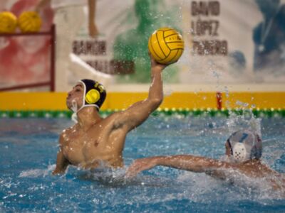 Demasiado líder en Las Palmas para el Club Waterpolo Dos Hermanas PQS en Segunda masculina