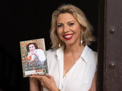 Marina Bernal recibe hoy lunes el Premio de la Asociación de la Prensa de Sevilla.