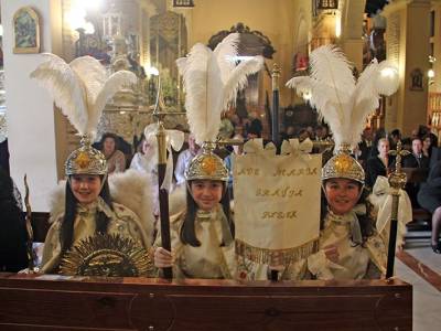 "La Real, Muy Antigua e Ilustre Hermandad del Santo Entierro mantiene viva la tradición del Viernes Santo en Alcalá del Río"