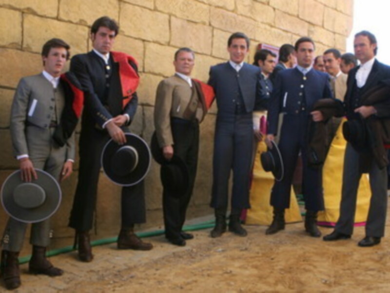 Triunfo torero y ganadero de Martinez Conradi en el Fstival de Espartinas