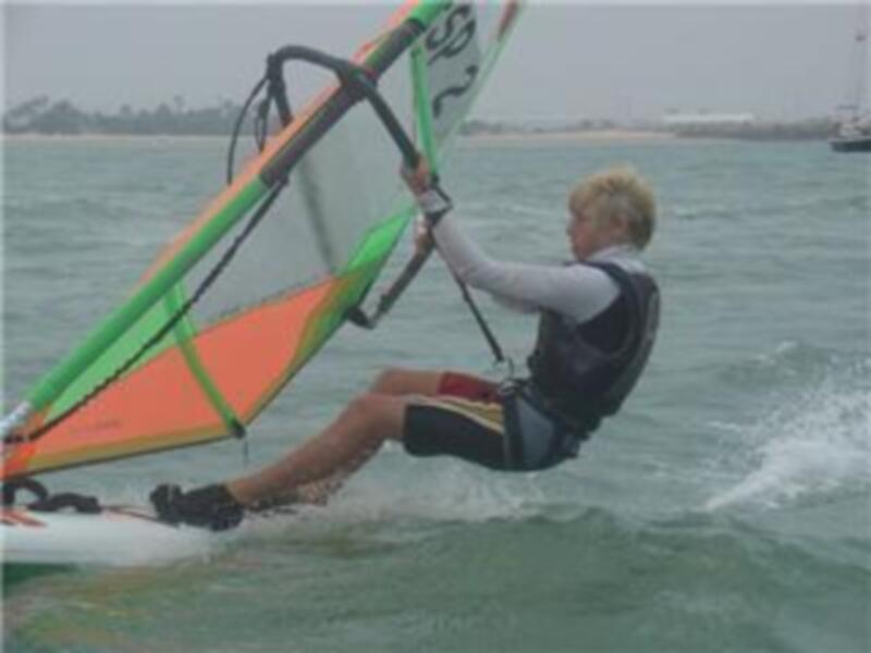 EL TROFEO CLUB NAUTICO SEVILLA DE WINDSURF INAUGURA LA TEMPORADA REGIONAL DE LA CLASE TECHNO 293