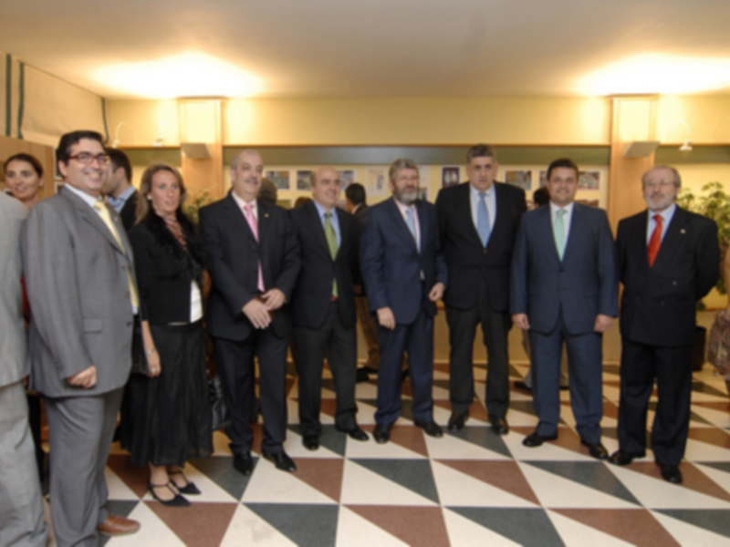 El Náutico Sevilla echó el telón al 50 aniversario de su sección de baloncesto