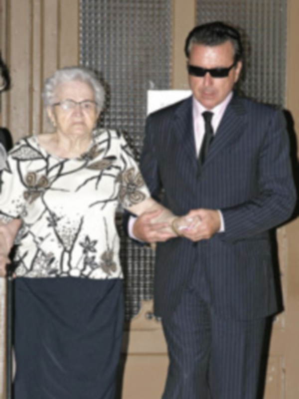 Enterrada la madre de Ortega Cano