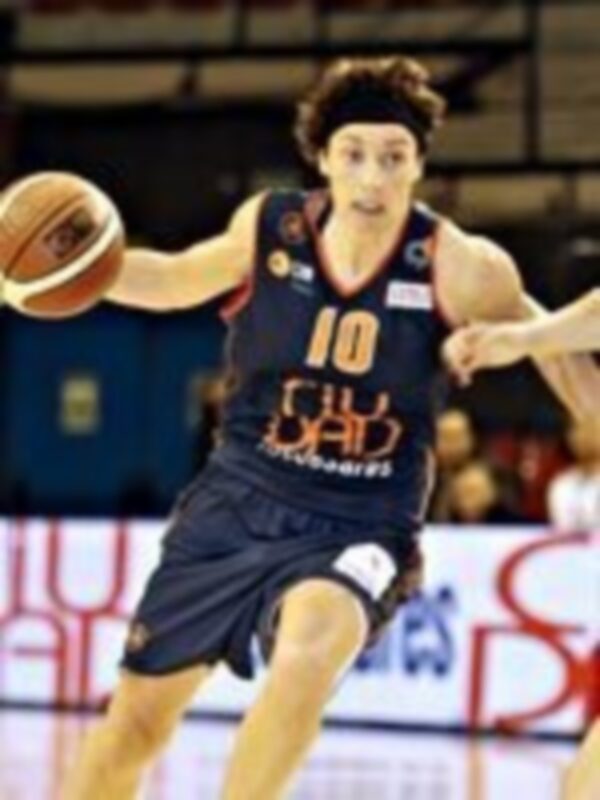 Amaya Valdemoro, Marta Fernández y Elisa Aguilar, en el quinteto titular del All Star