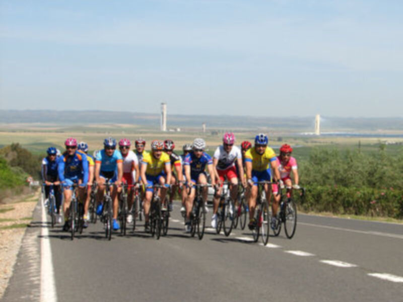 La I Carrera Ciclista Vuelta al Aljarafe se disputará este domingo