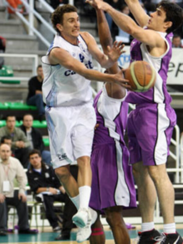 CB Tarragona - Caja Rioja, plato fuerte de la jornada en la Adecco LEB Plata
