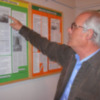 El periodista chipionero Virgilio Claver inaugura una exposición antológica sobre sus trabajos en El Correo de Andalucía.