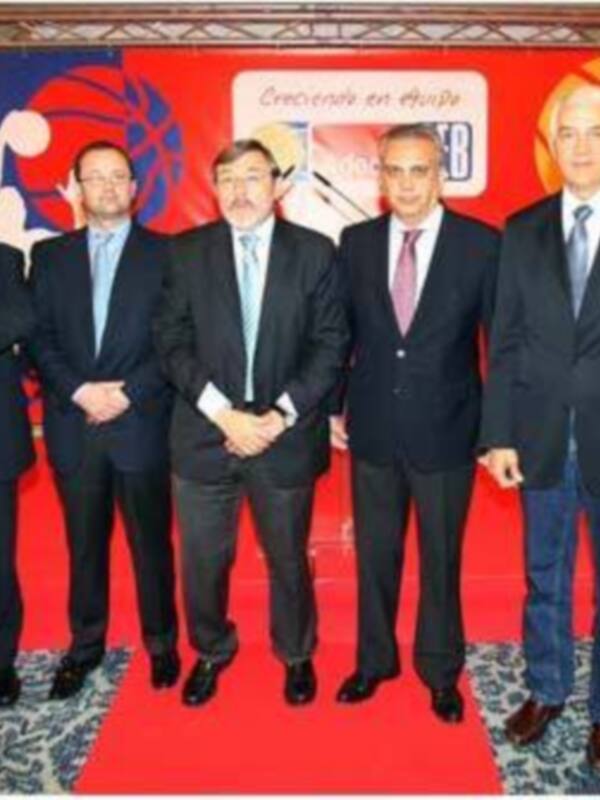 Lissavetzky: El Gobierno apoya absolutamente la celebración del Mundial 2014