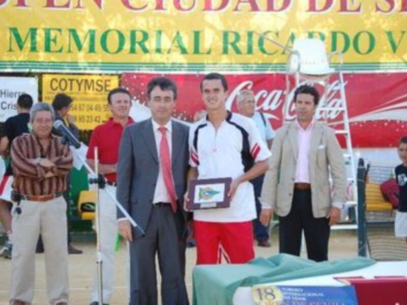 Alberto Rodríguez Cervantes, campeón del XVIII Open de Sevilla Memorial Ricardo Villena de tenis