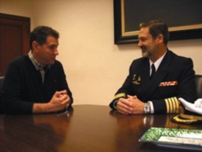 García recibe al nuevo Subdelegado de Defensa en Cádiz 