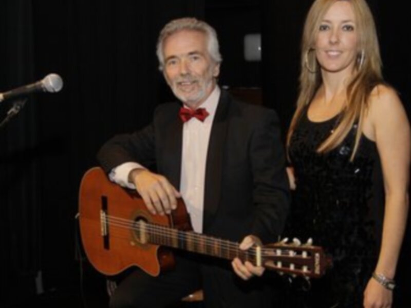 Cristina Hache presenta el viernes un festival de ayuda para Haití, en Triana