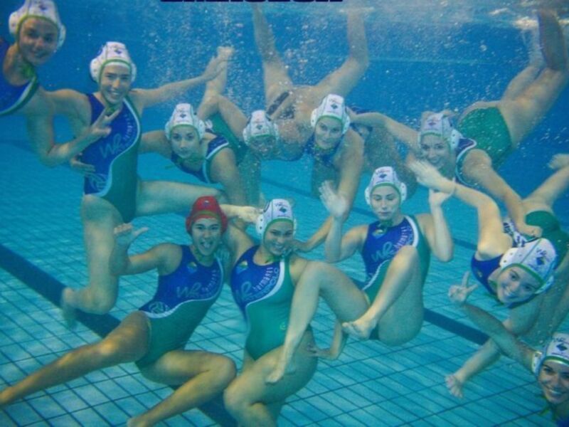 Montequinto echa el telón a la División de Honor femenina de waterpolo con sesión doble