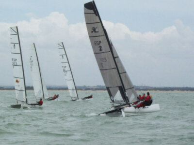 El chipionero Juan José Sola y su Clase A  se han adjudicado I Copa de Andalucía de Catamarán