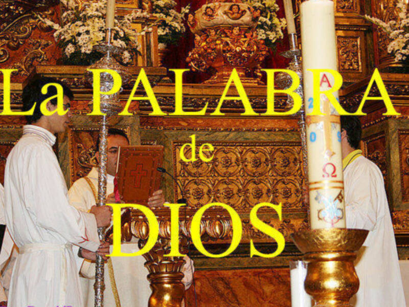 Continua afluencia de fieles cada sábado para escuchar la Santa Misa en Urbasur (La Redondéla, Isla Cristina, Huelva).