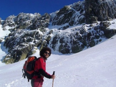 El montañero sevillano Tony raigón pelos a por la cumbre del Cho Oyu